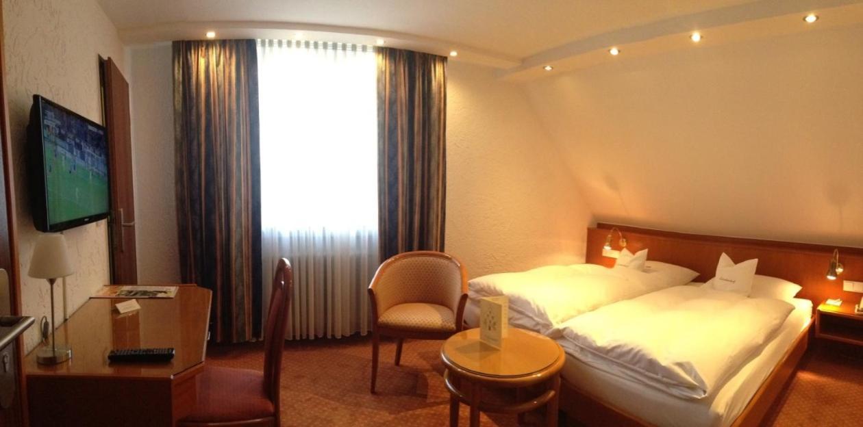 Hotel Lindenhof Mönchengladbach Extérieur photo