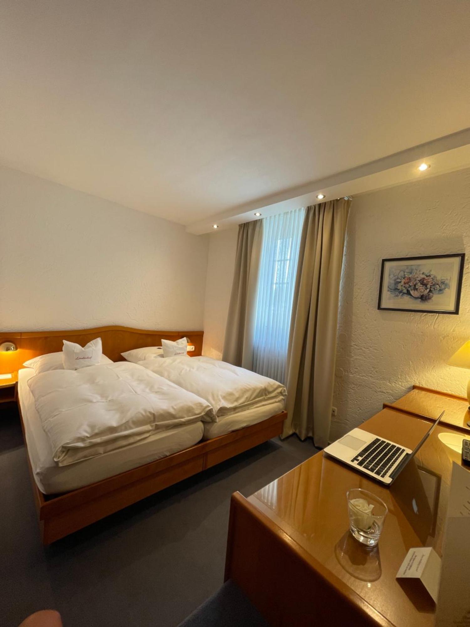 Hotel Lindenhof Mönchengladbach Extérieur photo